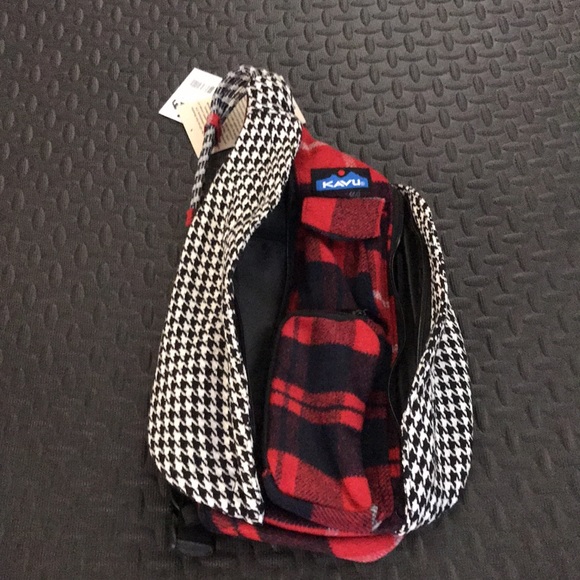 Kavu Mini rope Crossbody Bag - NEW - Picture 3 of 6